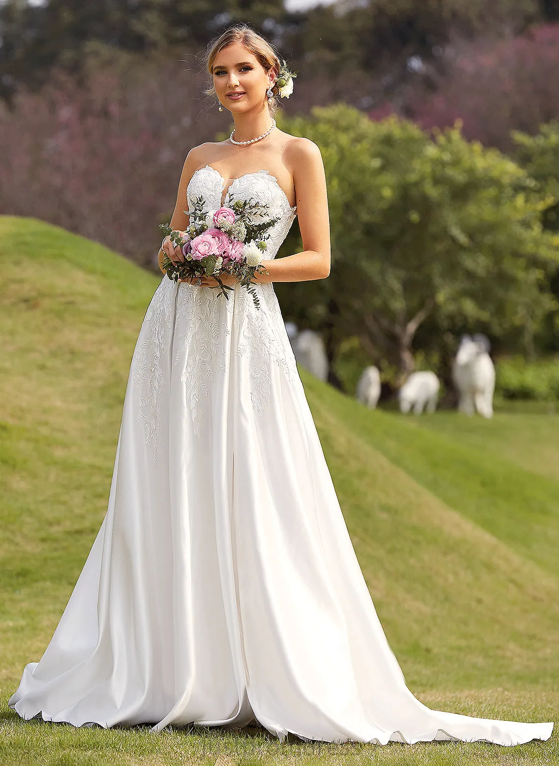 Dress Sweetheart Lace Split Ball-Gown/Princess Satin Front Elaina Chapel Wedding Wedding Dresses Train With