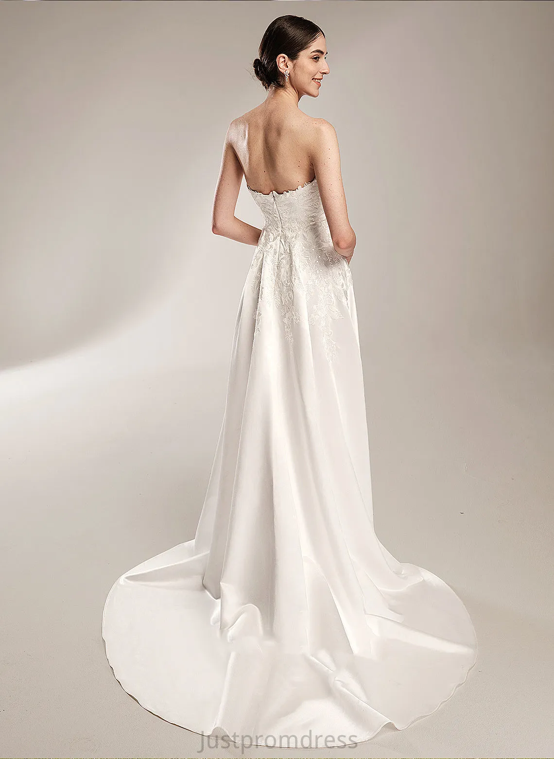 Dress Sweetheart Lace Split Ball-Gown/Princess Satin Front Elaina Chapel Wedding Wedding Dresses Train With