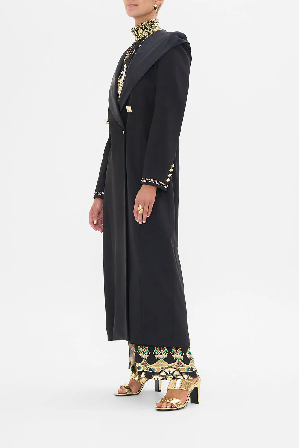 LONG COAT WITH HOOD THEY CALLED HER NEFERTARI