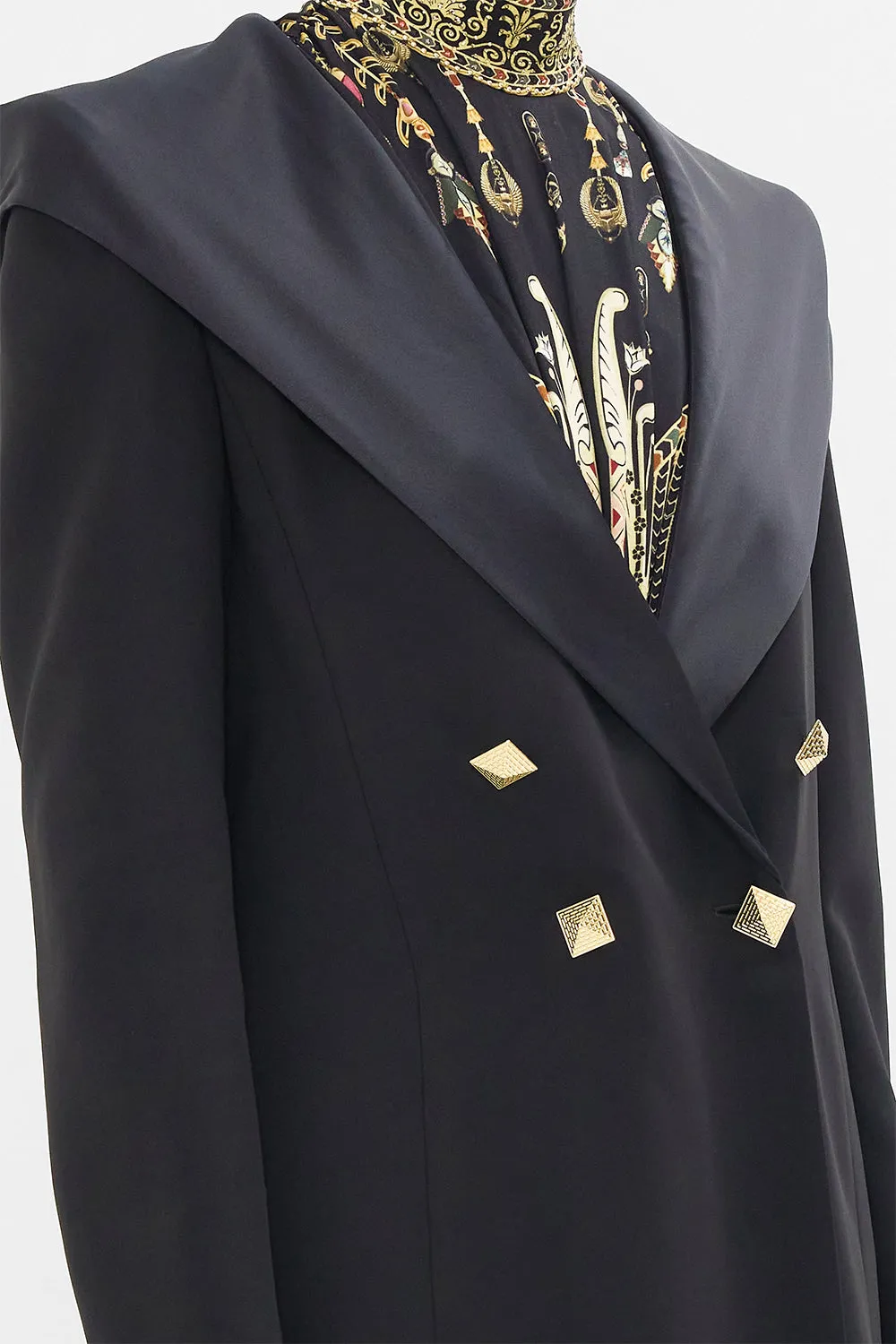 LONG COAT WITH HOOD THEY CALLED HER NEFERTARI